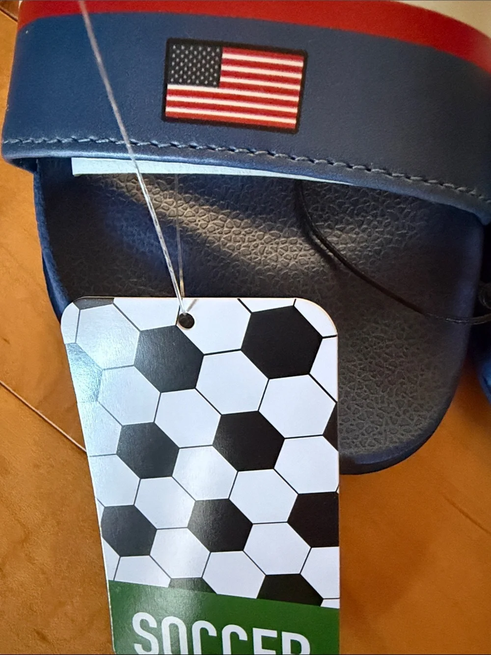 Kids soccer fan slides USA Size 9/10, 13/1, 2/3
